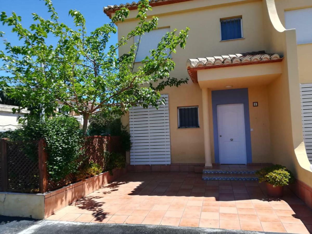 Hébergement de vacances Bungalow En *